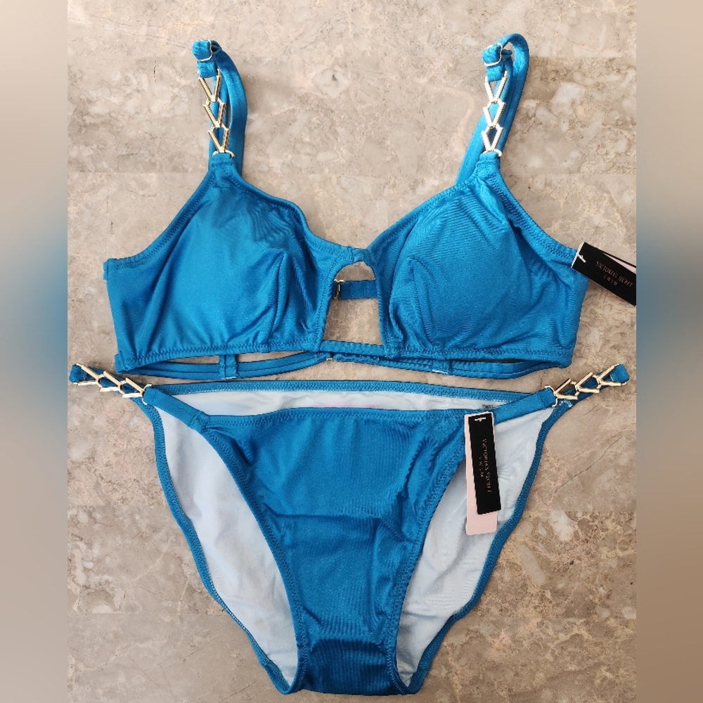 M/M VS Swim Chain Strap Bikini Set Tropical Island Getaway